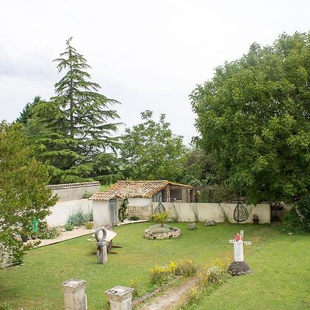 Le Charhido Bed & Breakfast Saint-Fort-sur-Gironde Eksteriør bilde