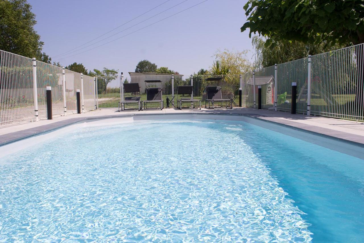 Le Charhido Bed & Breakfast Saint-Fort-sur-Gironde Eksteriør bilde