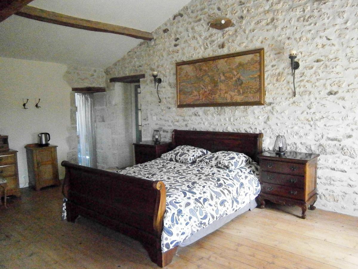 Le Charhido Bed & Breakfast Saint-Fort-sur-Gironde Eksteriør bilde