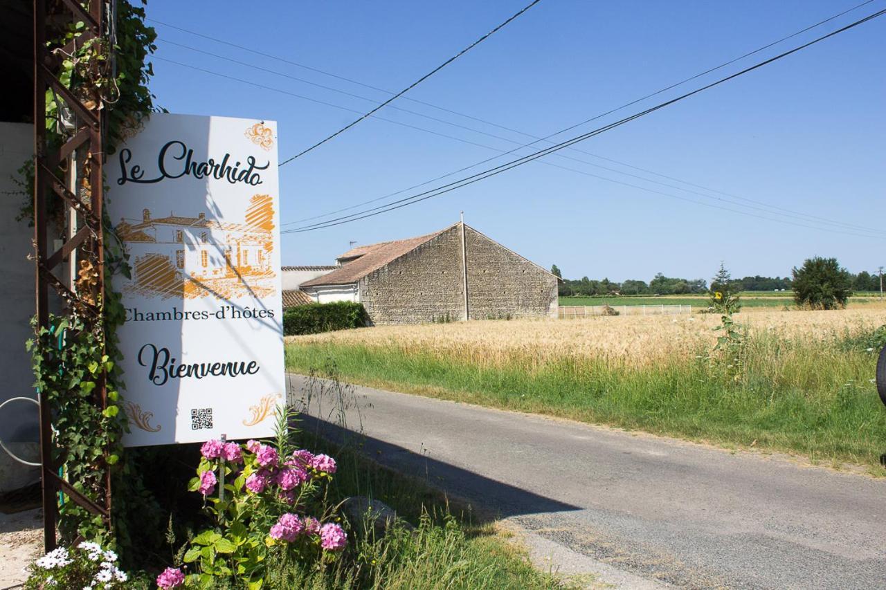 Le Charhido Bed & Breakfast Saint-Fort-sur-Gironde Eksteriør bilde