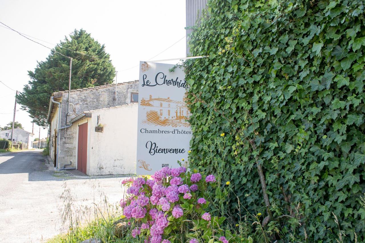 Le Charhido Bed & Breakfast Saint-Fort-sur-Gironde Eksteriør bilde